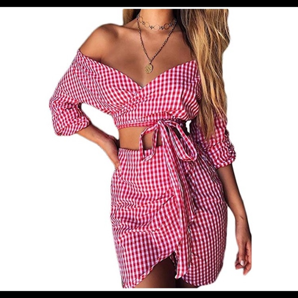 2 piece sexy off shoulder plaid top and skirt!